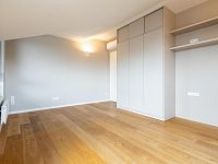 Pronájem bytu 3+kk s terasou, klimatizaci a garážovým stáním, Podvinný mlýn  Praha 9, Libeň - L44A9280.JPG