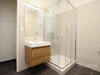 Kompletně zrekonstruovaný byt 1+1 (45 m2) v klidné lokalitě Braníku - 02 IMG_8475.JPG