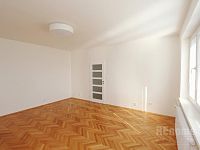 Kompletně zrekonstruovaný byt 1+1 (45 m2) v klidné lokalitě Braníku - 05 IMG_8554.JPG