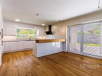 Právě zkolaudovaný rodinný dům v Jesenici k pronájmu - 02 jesenice-64.jpg