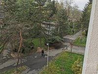 Nabízíme Vám byt 2+kk od 1.7.2026 - 17. pohled z oknna 2.JPG
