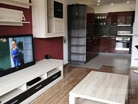 Nabízíme Vám byt 2+kk od 1.7.2026 - 2. obyvak kuchyně.JPG