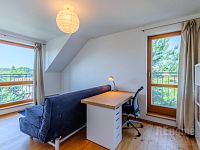 Prodej atypického mezonetového bytu 103 m², Jílové u Prahy, parkovací stání, zahrada - 12 jilove-7.jpg