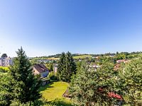 Prodej atypického mezonetového bytu 103 m², Jílové u Prahy, parkovací stání, zahrada - 17 jilove-37.jpg