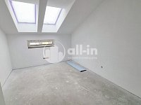 Prodej novostavby 2 RD 149 m2, pozemek 370 m2, Hoštice-Heroltice - 20260218_112815.jpg