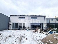 Prodej novostavby 2 RD 149 m2, pozemek 370 m2, Hoštice-Heroltice - inzer.JPG