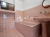 Prodej rodinného domu Kozlany, s pozemkem 837 m2 - IMG_0386.jpg