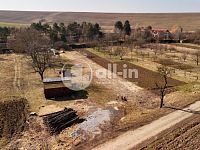 Prodej pozemku pro výstavbu RD 1105 m2, Mouřínov - DRNP-23.jpg