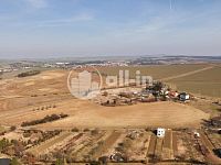 Prodej pozemku pro výstavbu RD 1105 m2, Mouřínov - DRNP-28.jpg