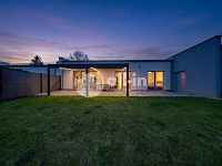 Prodej rodinného domu 130 m2 Vyškov, pozemek 418 m2 - twilight back jp.jpg