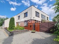 Prodej rodinného domu Kozlany, s pozemkem 837 m2 - 1 (7).jpg