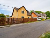 Zrekonstruovaný dvougenerační dům v Dolním Rychnově – 2× 3+1,  byt pro hosty 1+1, 2 garáže. - Foto 28