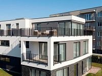Prodej bytu 2+kk s lodžií – Rezidence Cikorka, Praha – Modřany