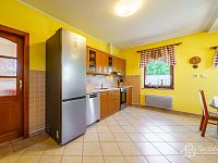 Prodej prostorného půdního bytu v Tašovicích - Foto 3