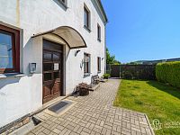 Prodej prostorného půdního bytu v Tašovicích - Foto 5