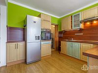 Rodinný dům 4+1 s garážemi  v Sokolově, ul. Slovenská - Foto 13