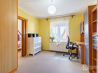 Rodinný dům 4+1 s garážemi  v Sokolově, ul. Slovenská - Foto 19