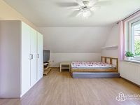 Rodinný dům 4+1 s garážemi  v Sokolově, ul. Slovenská - Foto 20