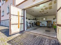 Rodinný dům 4+1 s garážemi  v Sokolově, ul. Slovenská - Foto 26