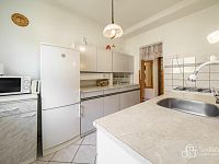 Bydlení s atmosférou domu – 3+1 se zahradou na Podlesí,Svatava - Foto 8