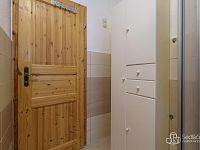 Byt 3+1 v těsné blízkosti Božího Daru. - Foto 16