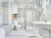 Prodej útulného mezonetu blízko centra Plzně s terasou.  - Foto 3