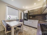 Byt 3+1 s balkonem, v Sokolově, Spartakiádní ul. - Foto 3