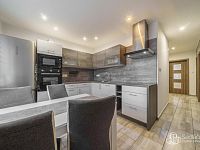 Byt 3+1 s balkonem, v Sokolově, Spartakiádní ul. - Foto 4