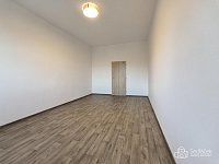 Pronájem bytu 3+1 - Foto 8