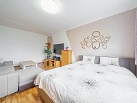 Prodej 2+1 s balkonem, Spartakiádní - Foto 7