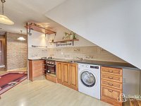 Prodej útulného mezonetu blízko centra Plzně s terasou.  - Foto 8