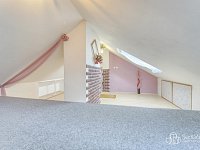 Prodej útulného mezonetu blízko centra Plzně s terasou.  - Foto 12