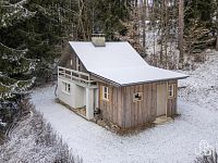 Chata uprostřed přírody - Foto 19