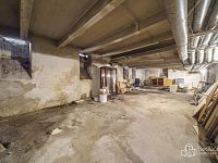 Byt 3+1  93m2 s dvěma balkony a unikátním 60m² prostorem navíc . - Foto 20