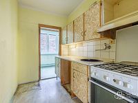 Byt 3+1 s balkonem, 82 m² – klidná poloha na okraji sídliště, Sokolov - Foto 2