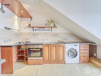 Jedinečný půdní byt 105 m² s terasou v blízkosti centra Plzně - Foto 4