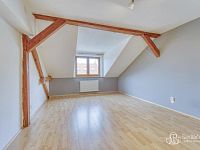 Jedinečný půdní byt 105 m² s terasou v blízkosti centra Plzně - Foto 16