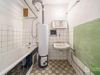 Prodej bytu 2+1 se zahradou v Sokolově - Foto 8