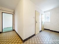 Prodej bytu 2+1 se zahradou v Sokolově - Foto 14