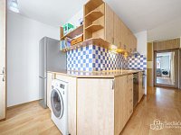 Byt 3+1 se zaskl. balkonem v Sokolově, ul. Seifertova - Foto 3