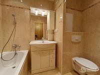 Zařízený byt 2+1 s lodžií Sokolov, Atletická  - Foto 4