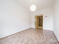 Prodej bytu 3+1 s balkonem, centrum Sokolova - Foto 10