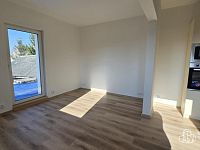 Pronájem rodinného domu 3+1 s terasou a  zahradou – Horní Pochlovice - Foto 7