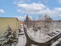 Byt 3+1 se zaskl. balkonem v Sokolově, ul. Seifertova - Foto 16