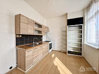 Pronájem bytu 3+1, Karlovy Vary - Foto 9