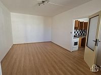 Byt 1+1 s balkonem k dlouhodobému pronájmu Sokolov. - Foto 3