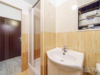 Prodej bytu 1+1 se zaskleným balkonem, 41 m² – Sokolov, ul. Švabinského - Foto 11