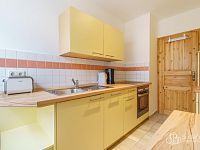 Byt 3+1 v těsné blízkosti Božího Daru. - Foto 6