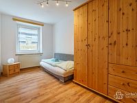 Byt 3+1 v těsné blízkosti Božího Daru. - Foto 10