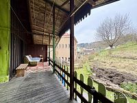 Rodinný dům k rekonstrukci se slunnou zahradou v Oloví - Foto 4